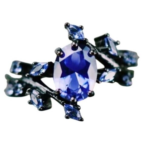 Pear Cut Blue Sapphire & accent stones bridal wedding engagement ring in Rhodium - Picture 4 of 5